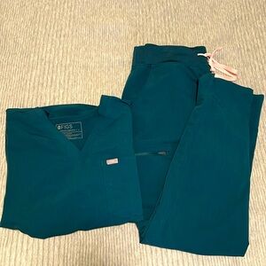 Figs Caribbean Blue set